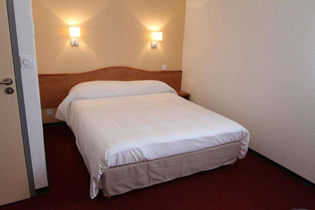 Brit Hotel Confort Villeneuve Sur Lot Bias  ห้อง รูปภาพ