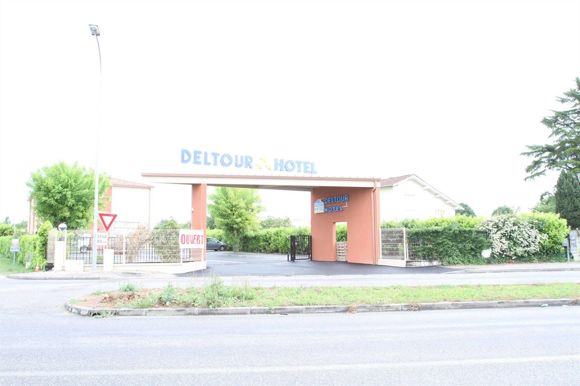 Brit Hotel Confort Villeneuve Sur Lot Bias  ภายนอก รูปภาพ